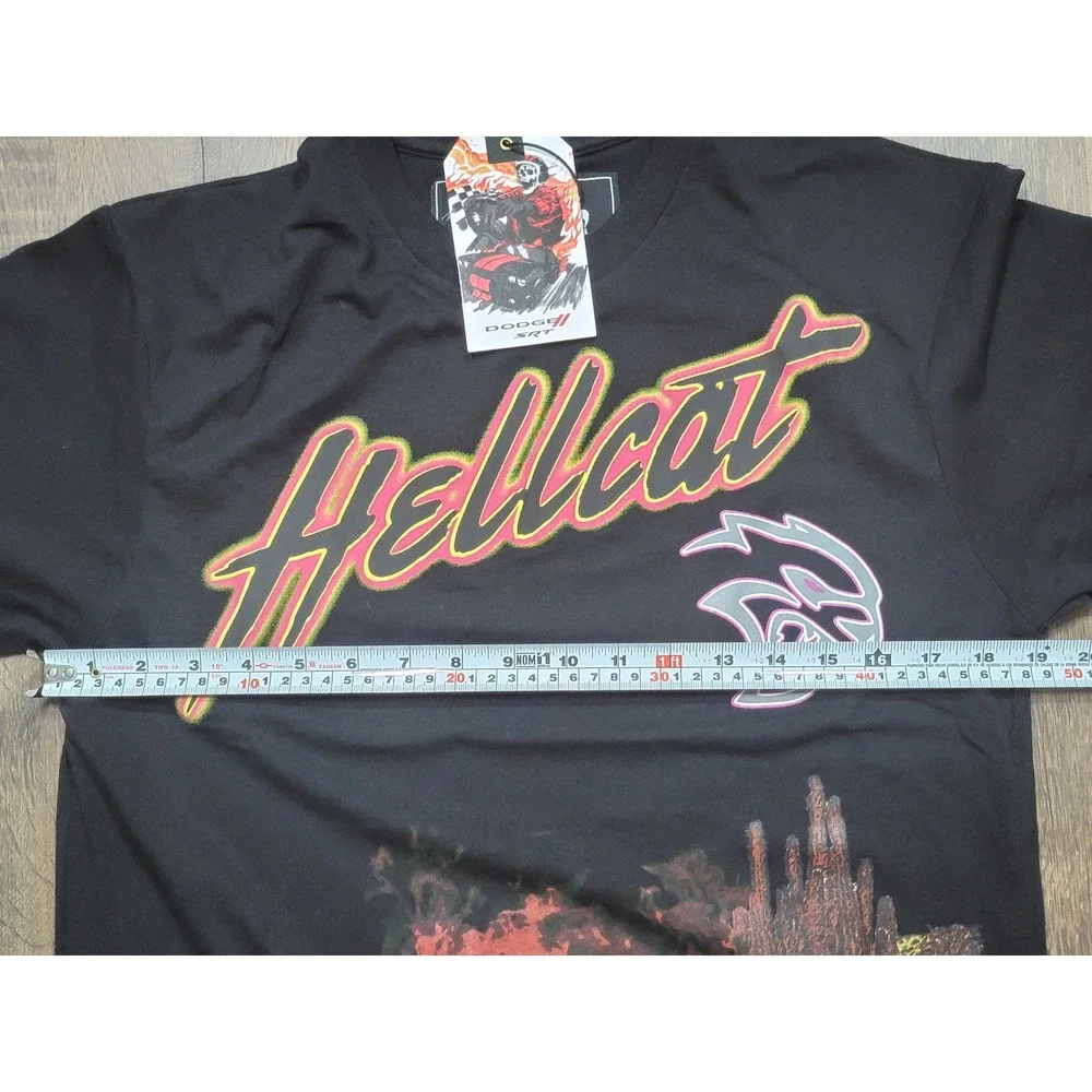 Dodge Hellcat SRT Graphic TShirt Black Mens Medium Limited Edition Collaboration